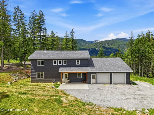 $890,000 | 170 Michael Lane, Sandpoint, ID 83864