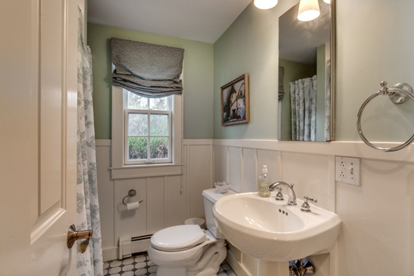 340 York Street Canton, MA 02021 - Photo 14 of 30 Gallery Image 14