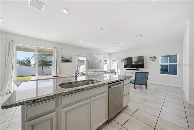 $2,800 | 5018 Grand Teton Court, DeLand, FL 32724