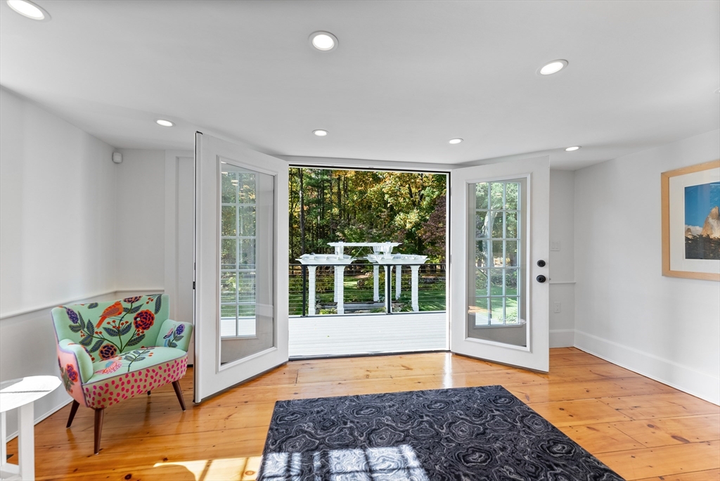 74 Wright Road Ashby, MA 01431 - Photo 11 of 26 a very nice looking living room with a large window