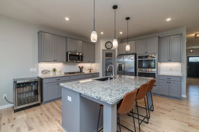 $624,900 | 7997 183rd Street West, Lakeville, MN 55044