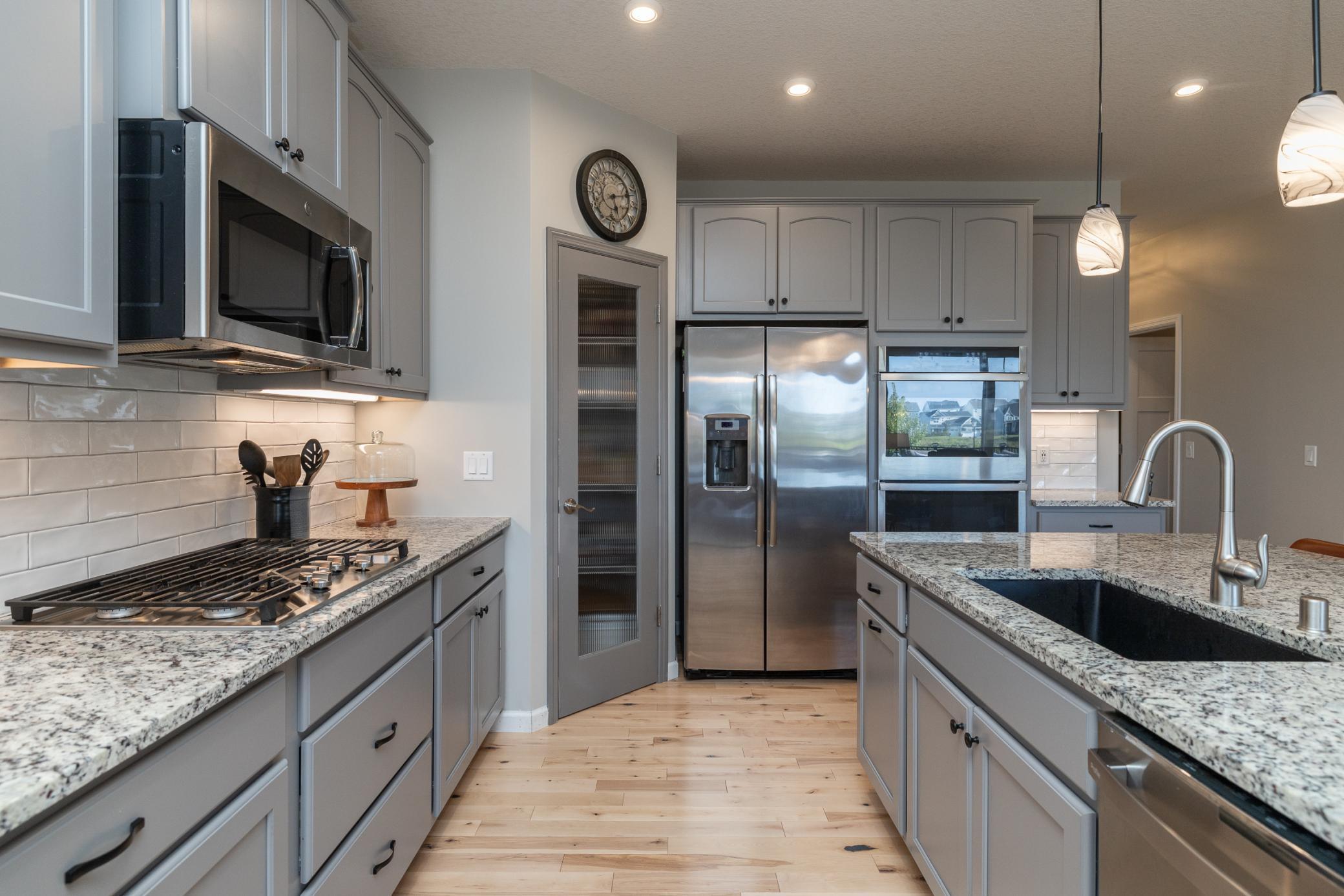 7997 183rd Street West Lakeville, MN 55044 - Photo 17 of 38