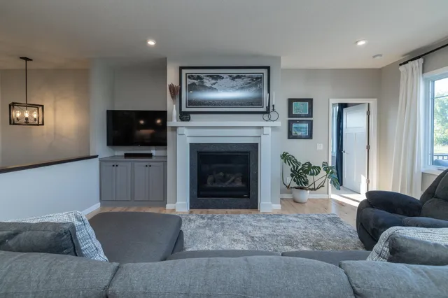 $624,900 | 7997 183rd Street West, Lakeville, MN 55044