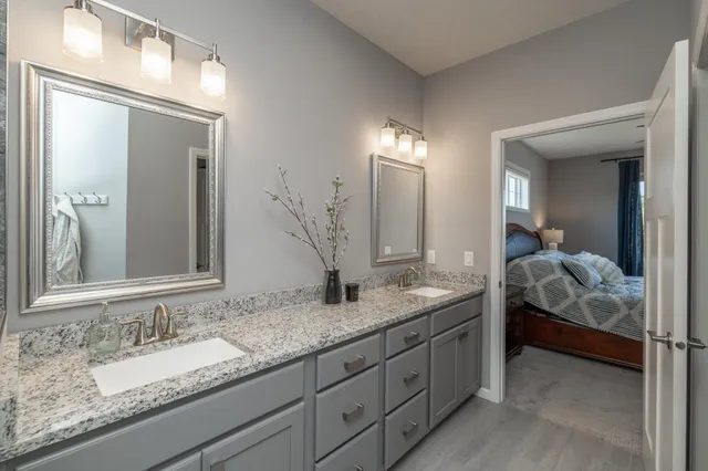 $624,900 | 7997 183rd Street West, Lakeville, MN 55044