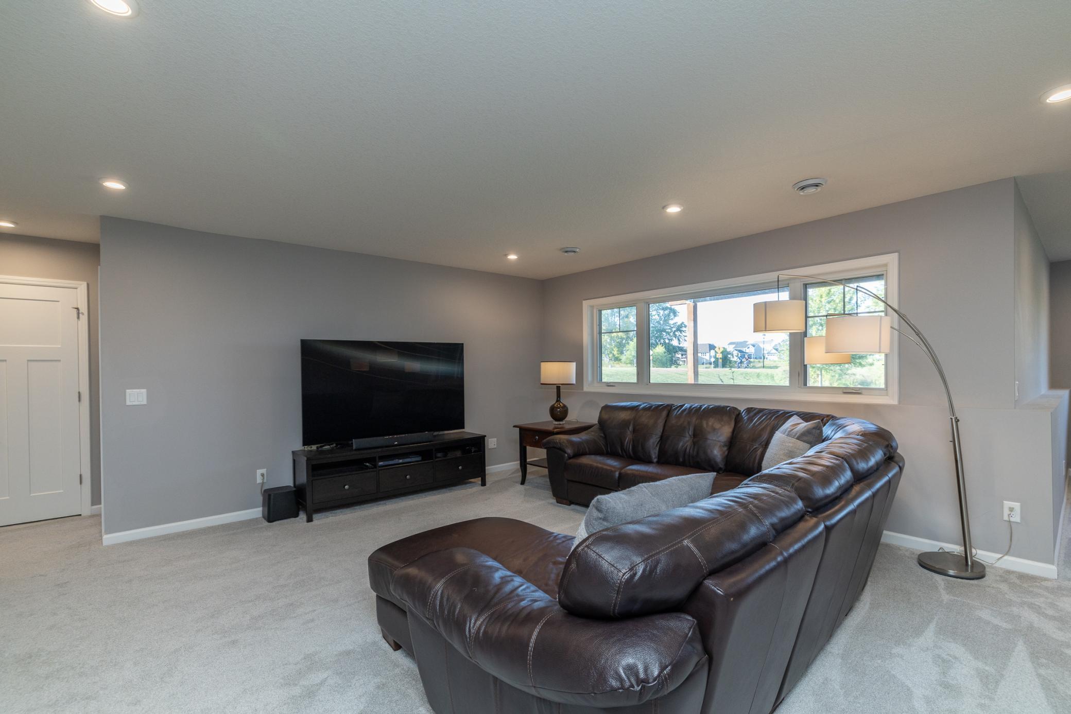 7997 183rd Street West Lakeville, MN 55044 - Photo 33 of 38