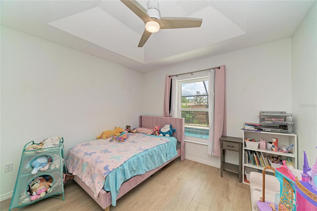 655 Missouri Road Venice, FL 34293 - Photo 18 of 27 Gallery Image 18