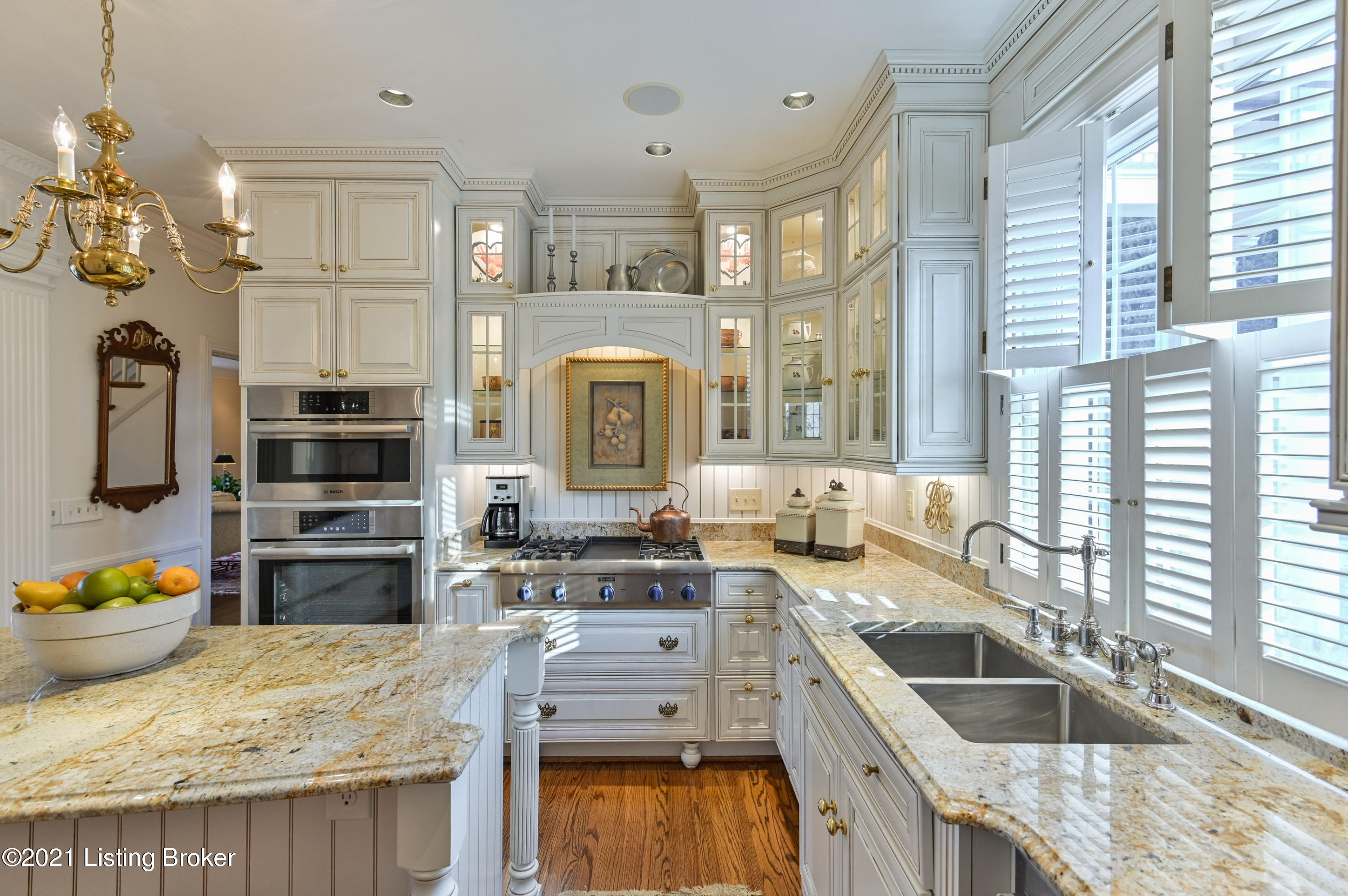 81 Warrior Road Louisville, KY 40207 - Photo 13 of 46 024 - 20210104 7388