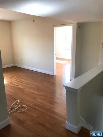 $2,400 | 237-241 Closter Dock Road, Unit 5, Closter, NJ 07624