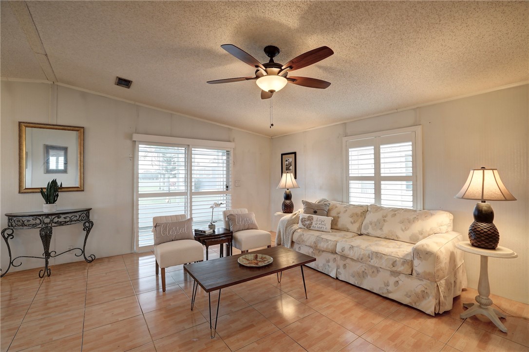 7504 Chasta Road Micco, FL 32976 - Photo 4 of 26 Gallery Image 4