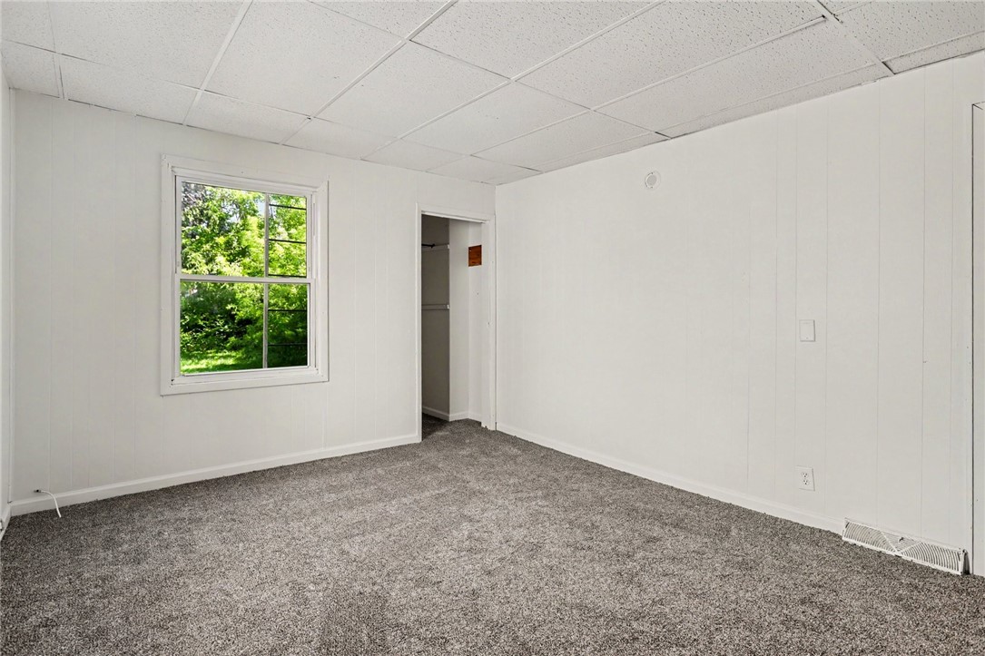 430 Ridgeway Avenue Rochester, NY 14615 - Photo 5 of 15 1st floor 1 BD