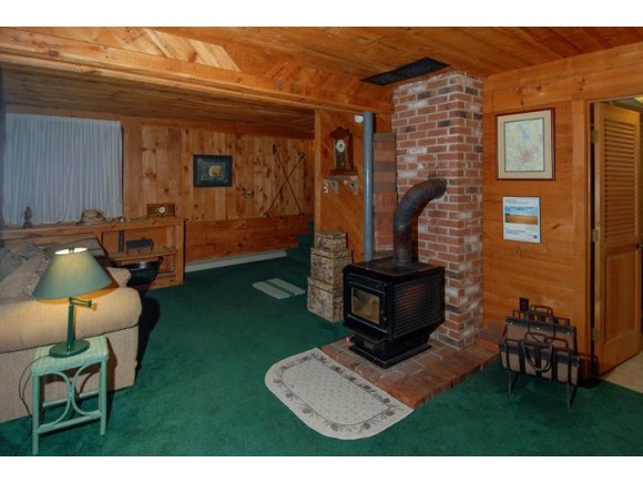 939 Beach Pond Road Wolfeboro, NH 03894 - Photo 6 of 20