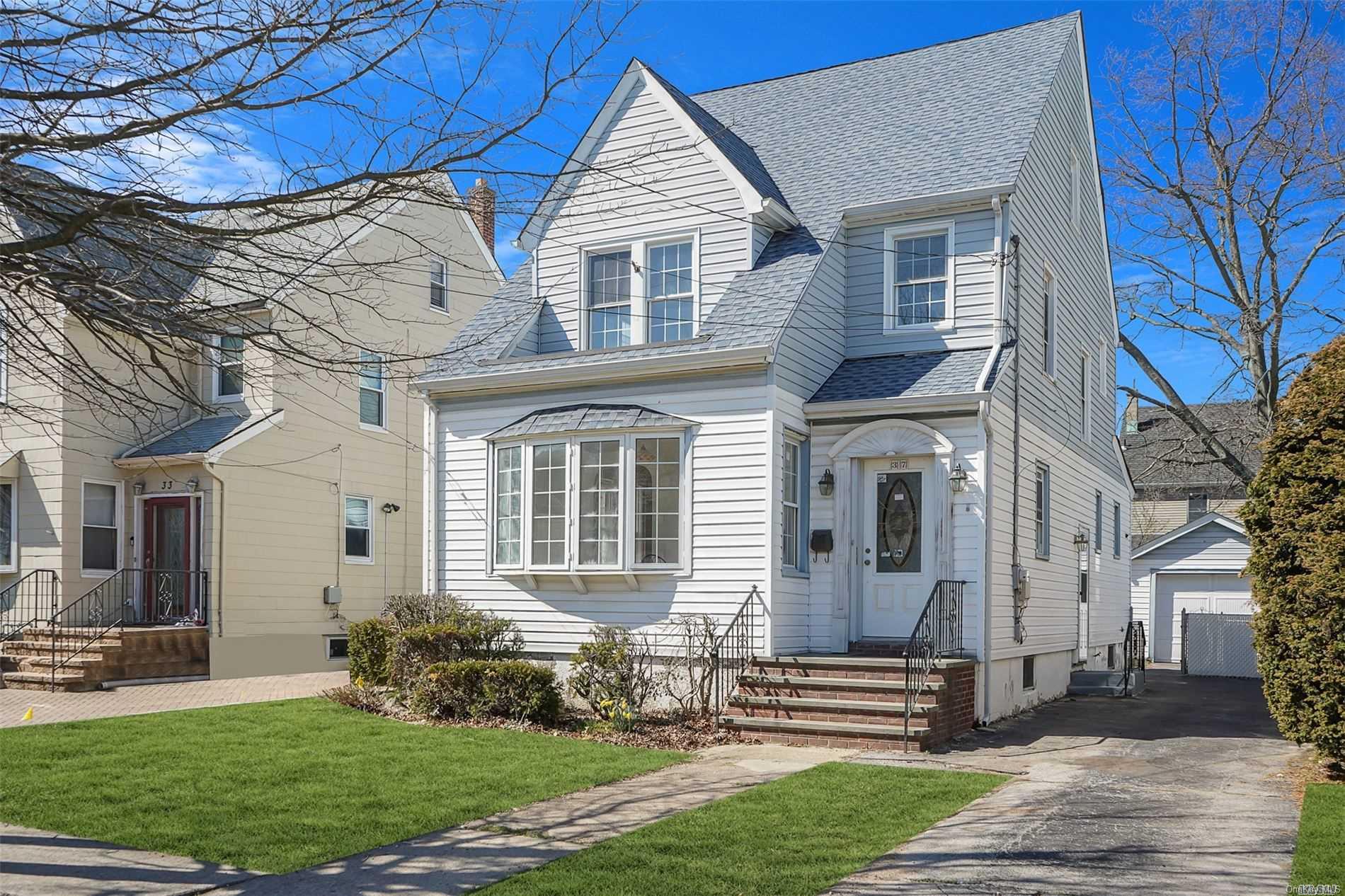 37 Kenmore Road Valley Stream, NY 11581 - Photo 1 of 1