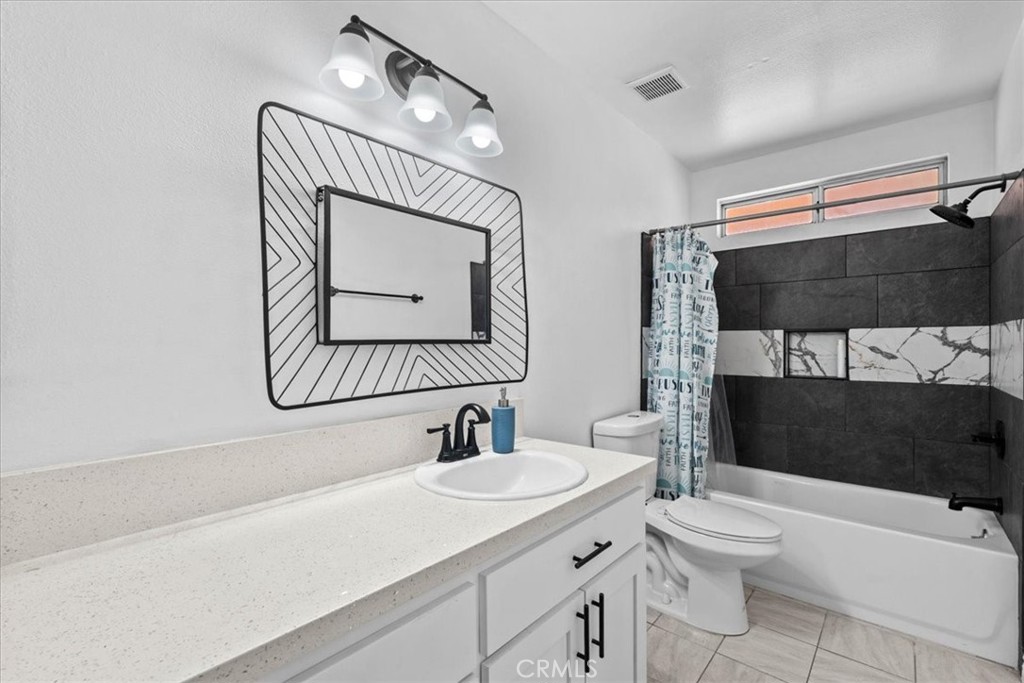 18047 Yucca Street Hesperia, CA 92345 - Photo 22 of 32
