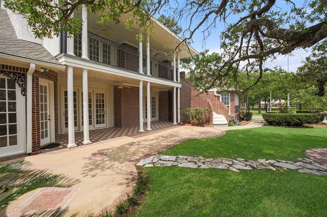 $775,000 | 803 Mahogany Run Drive, Katy, TX 77494