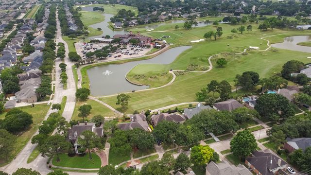 $775,000 | 803 Mahogany Run Drive, Katy, TX 77494