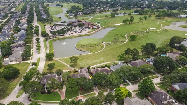 $775,000 | 803 Mahogany Run Drive, Katy, TX 77494
