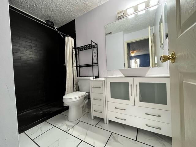 2306 Pinzon Place, Unit 104 Columbus, OH 43235 - Photo 12 of 14 11