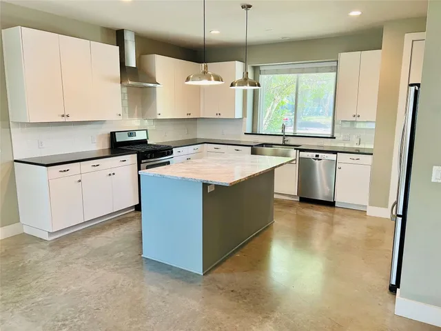 $1,175,000 | 5402 Avenue F, Unit A, Austin, TX 78751