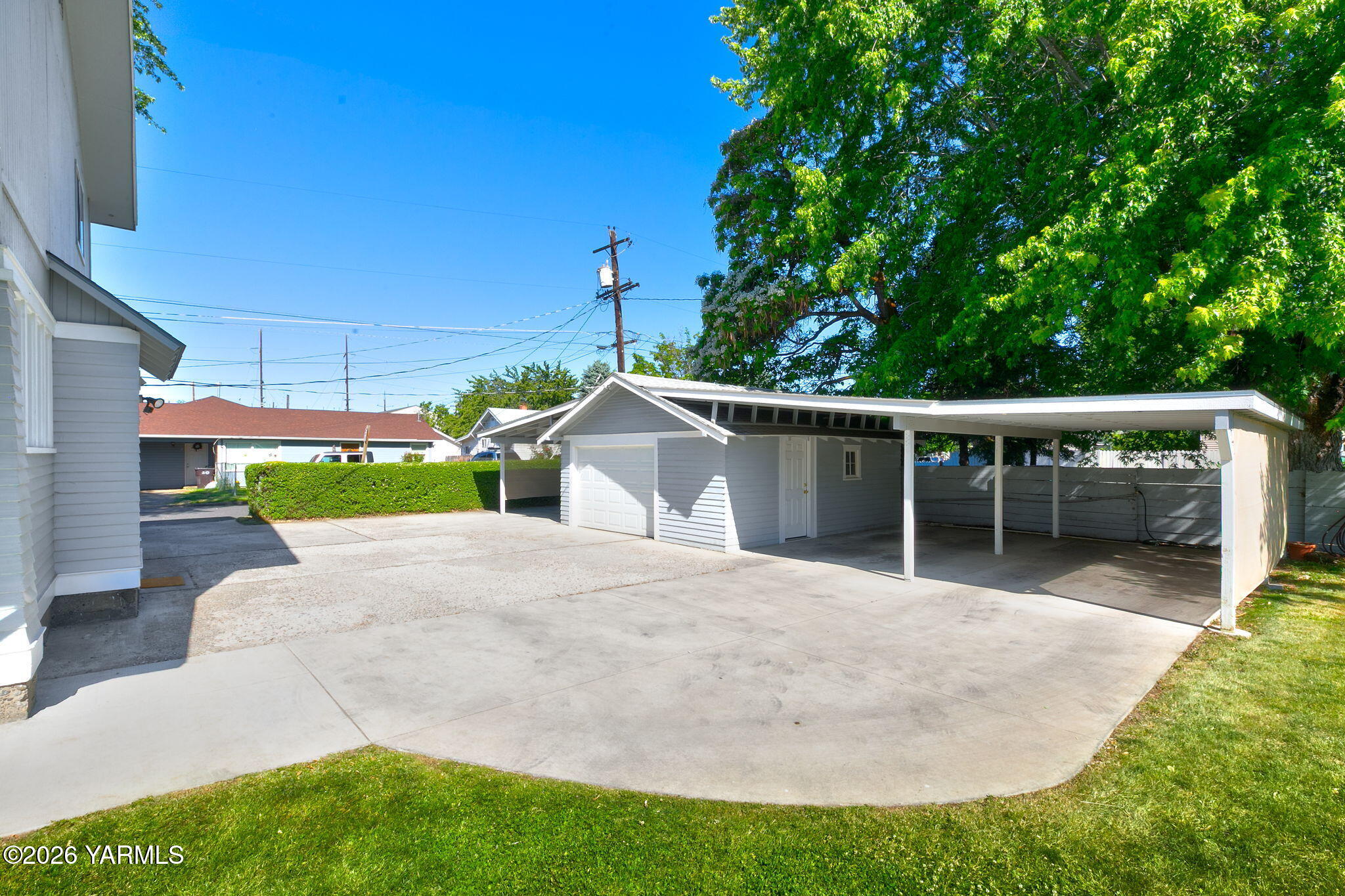 1411 West Viola Avenue Yakima, WA 98902 - Photo 5 of 33 Stelzer_260521_Viola_Yakima_05