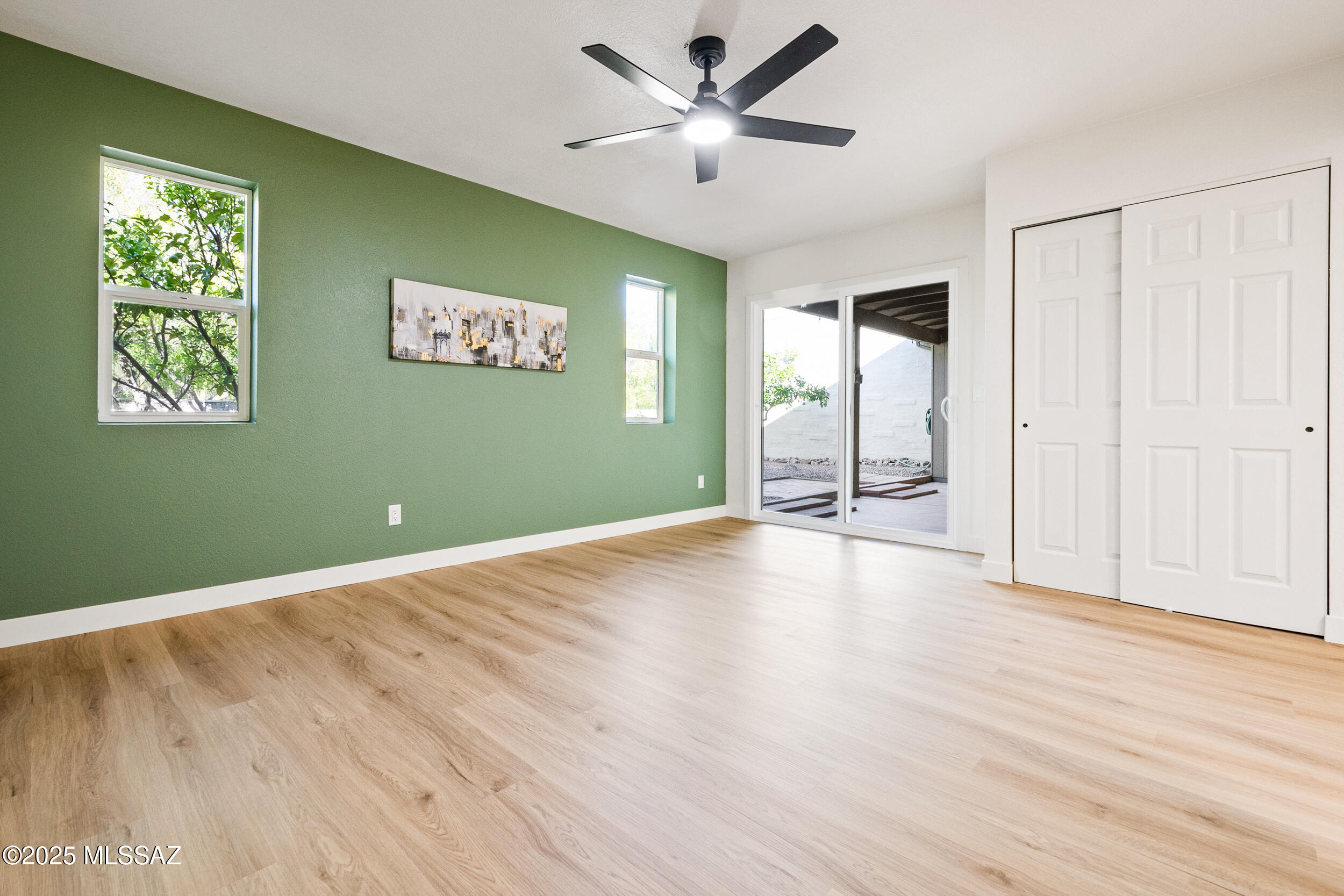 7487 East Wandering Road Tucson, AZ 85750 - Photo 13 of 31 master bedroom