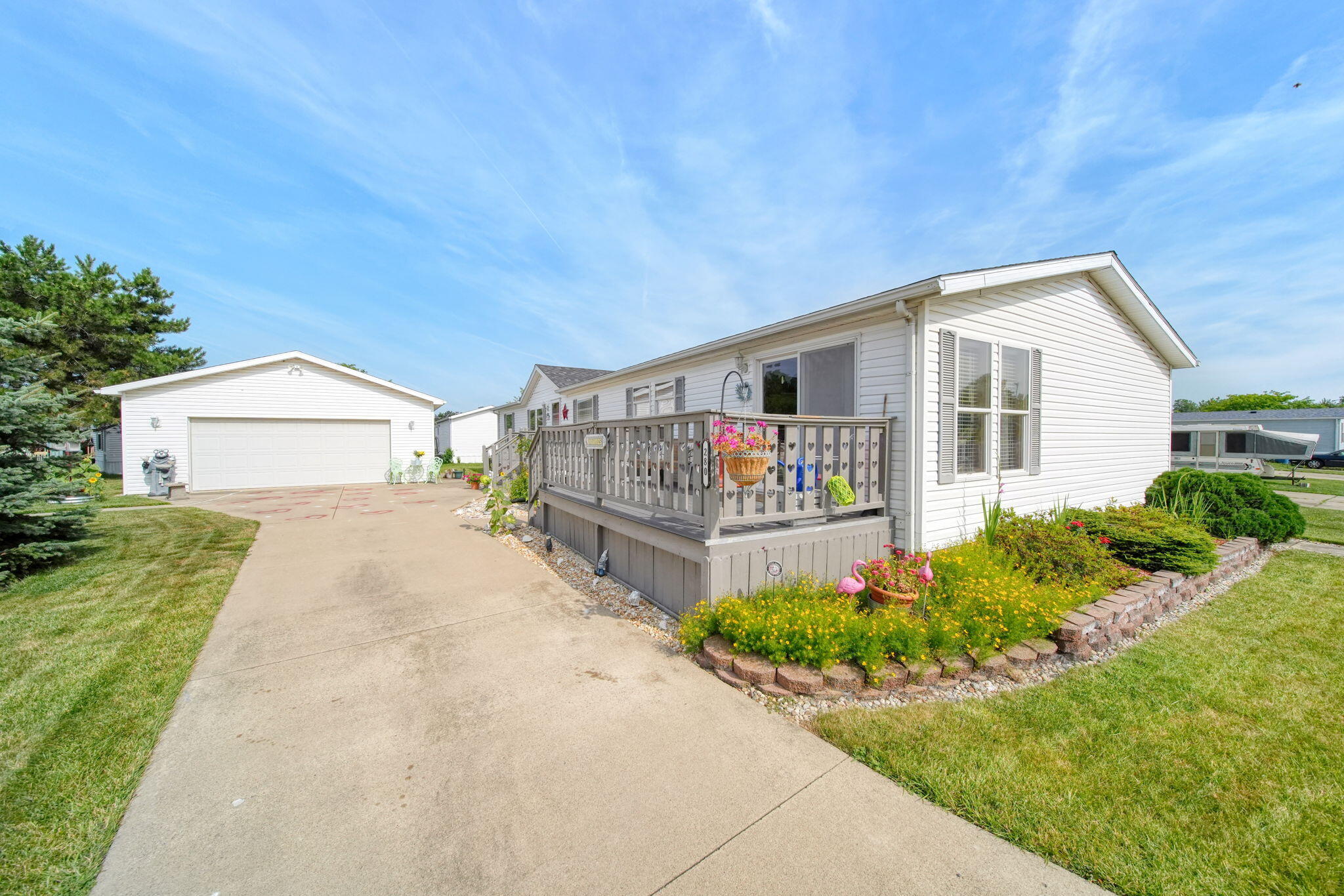 280 Stieff Adrian, MI 49221 - Photo 1 of 44 5-web-or-mls-DSC06944_HDR