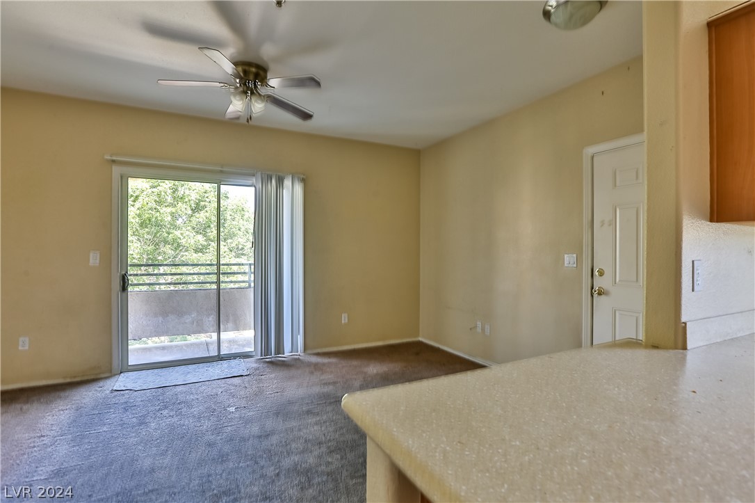 2291 West Horizon Ridge Parkway, Unit 5228 Henderson, NV 89052 - Photo 14 of 27