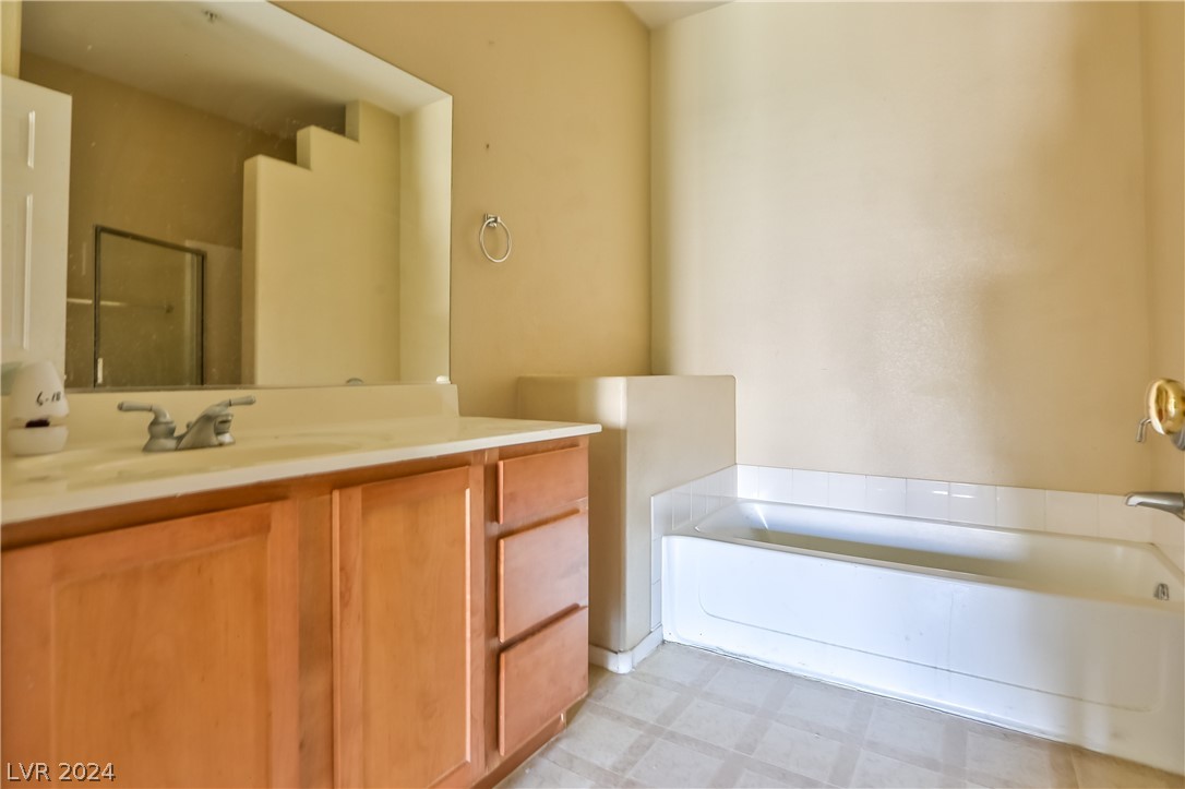 2291 West Horizon Ridge Parkway, Unit 5228 Henderson, NV 89052 - Photo 25 of 27