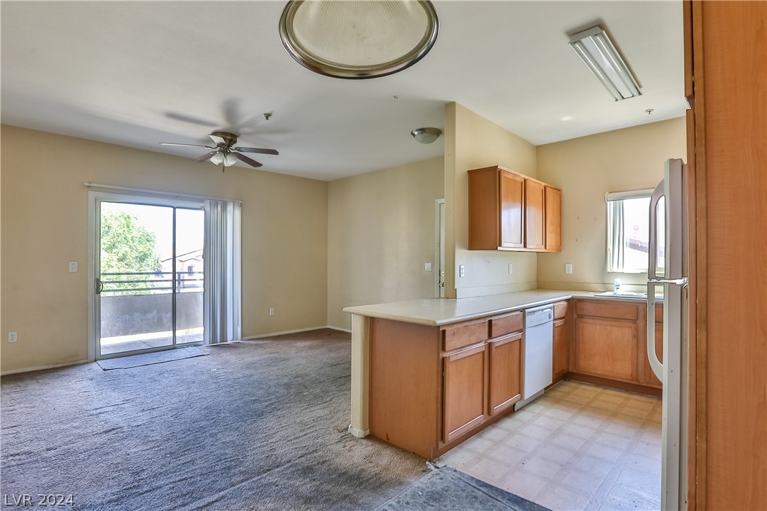 2291 West Horizon Ridge Parkway, Unit 5228 Henderson, NV 89052 - Photo 9 of 27