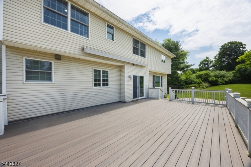72 Doby Road Randolph, NJ 07945 - Photo 30 of 38