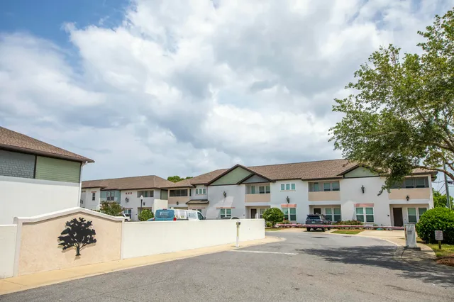 $423,000 | 995 Airport Road, Unit 37, Destin, FL 32541