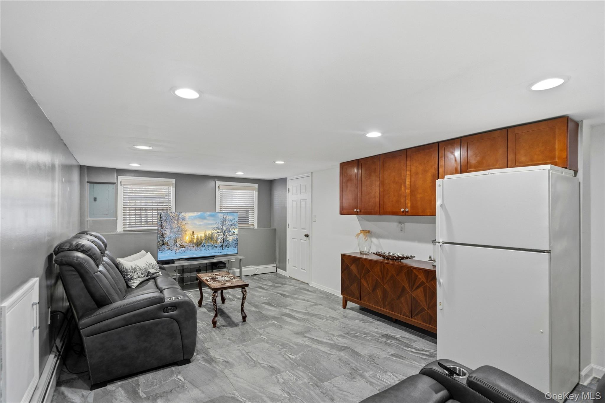 70 Forest Road Valley Stream, NY 11581 - Photo 25 of 43 a living room with furniture