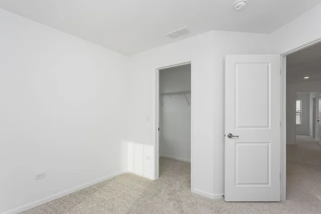 $2,700 | 12208 Dodwell Street, Huntley, IL 60142