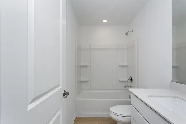 $2,700 | 12208 Dodwell Street, Huntley, IL 60142