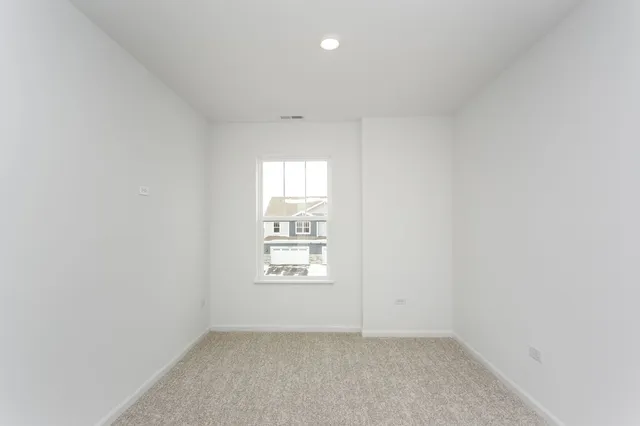 $2,700 | 12208 Dodwell Street, Huntley, IL 60142