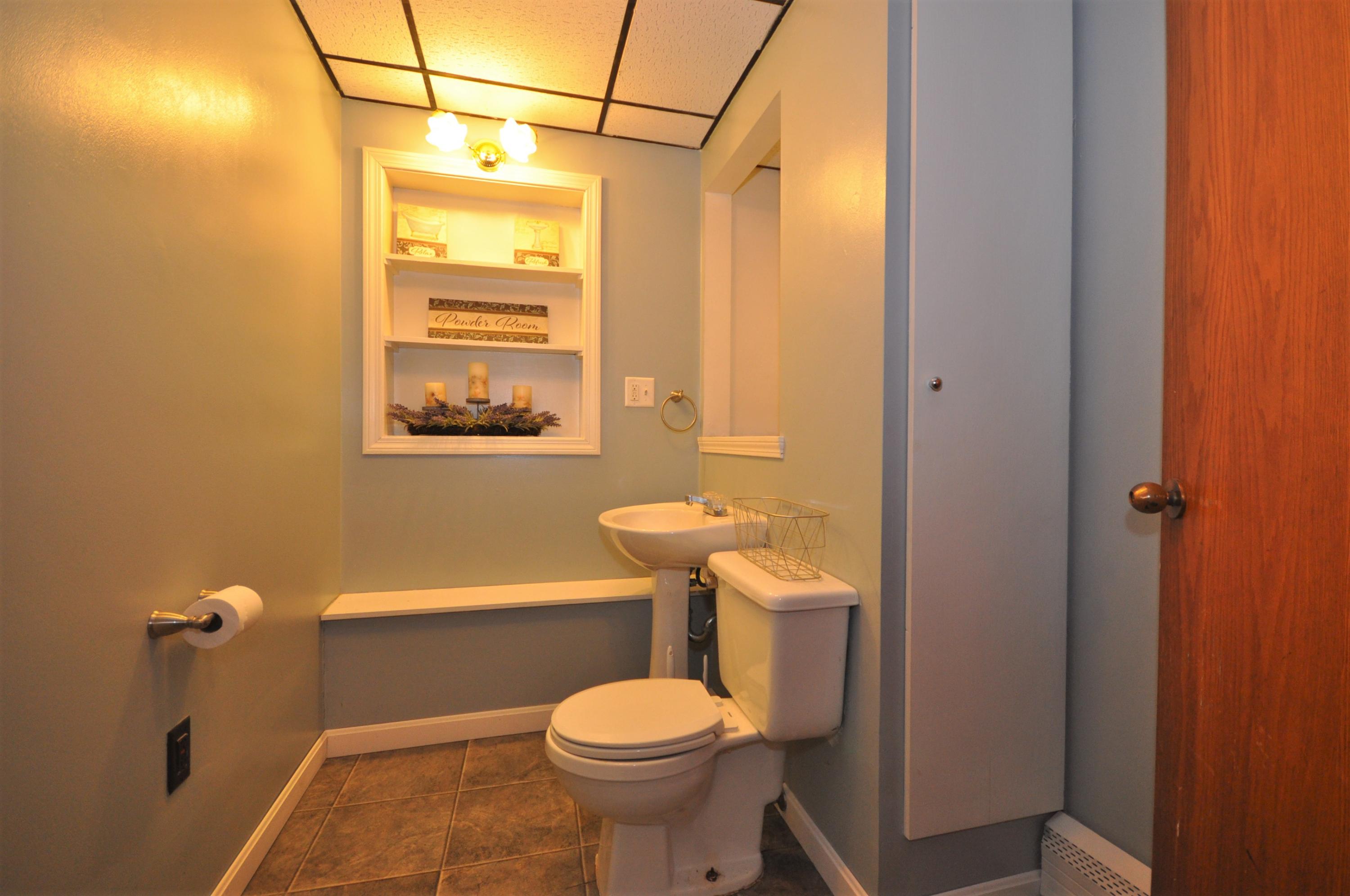 77 North Road Winterport, ME 04496 - Photo 16 of 51 DSC_0178