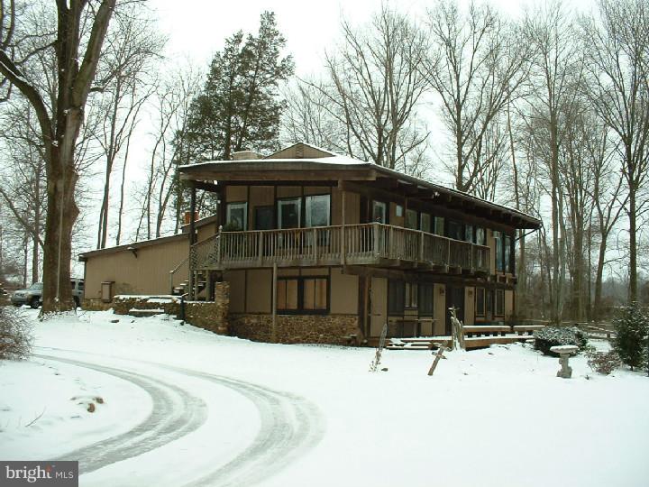 265 McCoury Road Nottingham, PA 19362 - Photo 1 of 25 Exterior