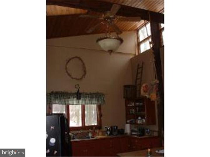 265 McCoury Road Nottingham, PA 19362 - Photo 11 of 25 Kitchen