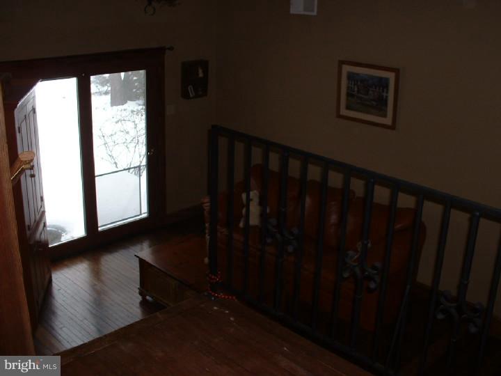 265 McCoury Road Nottingham, PA 19362 - Photo 12 of 25 Foyer