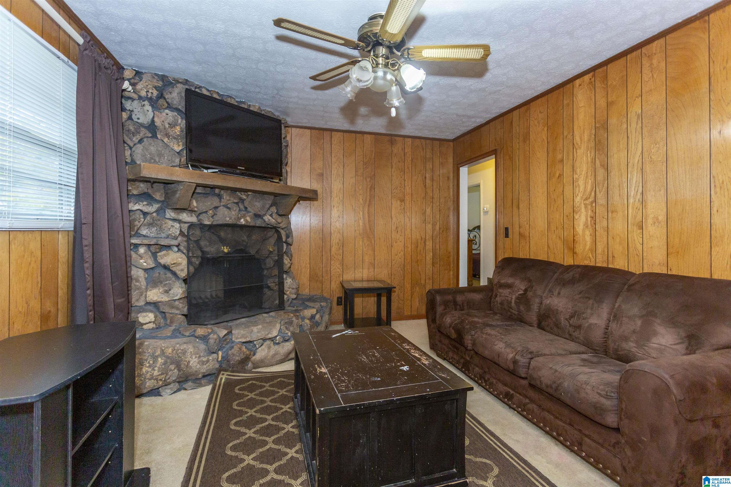 136 4th Plaza Pleasant Grove, AL 35127 - Photo 13 of 46