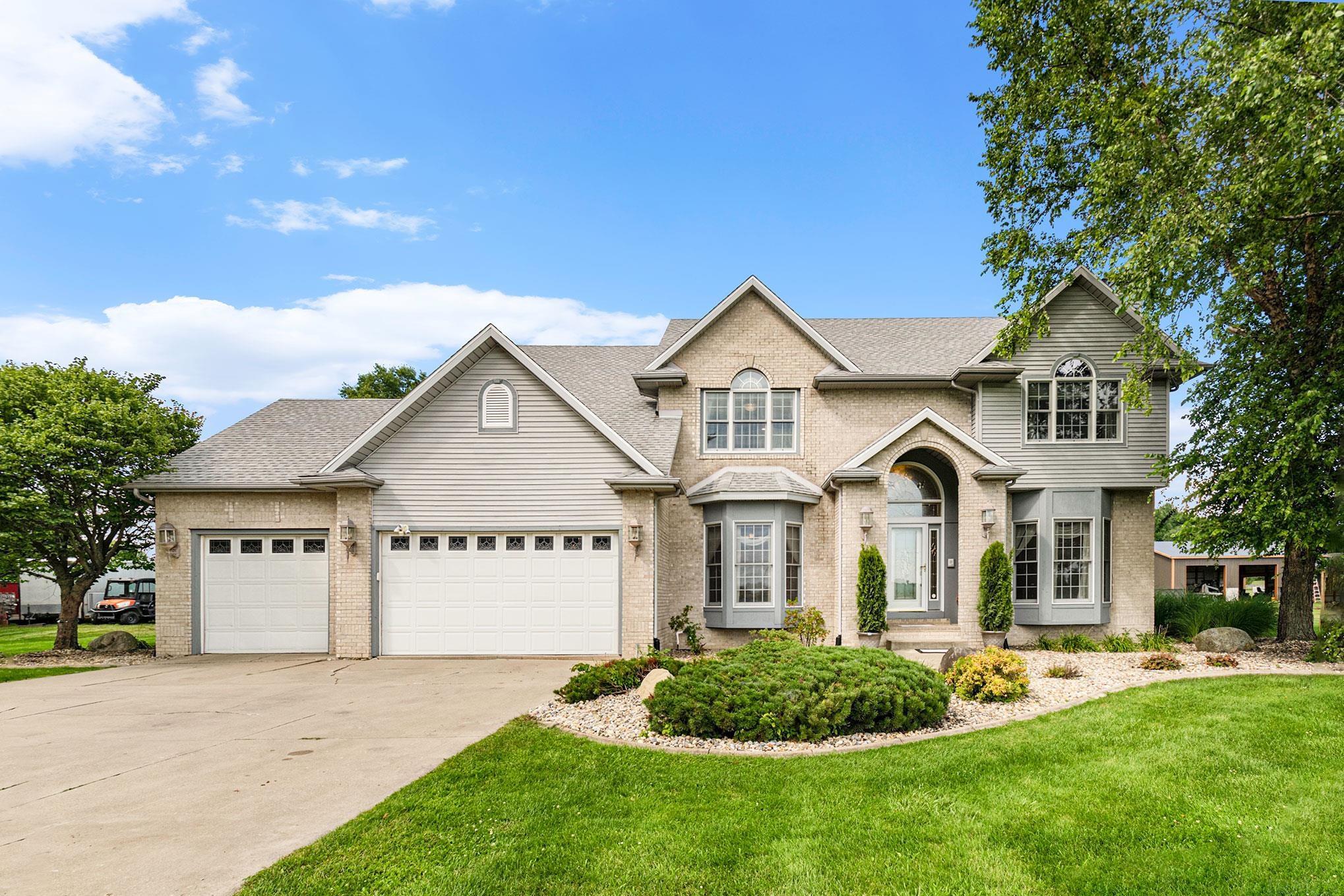 17111 Jackson Road South Bend, IN 46614 - Photo 1 of 36
