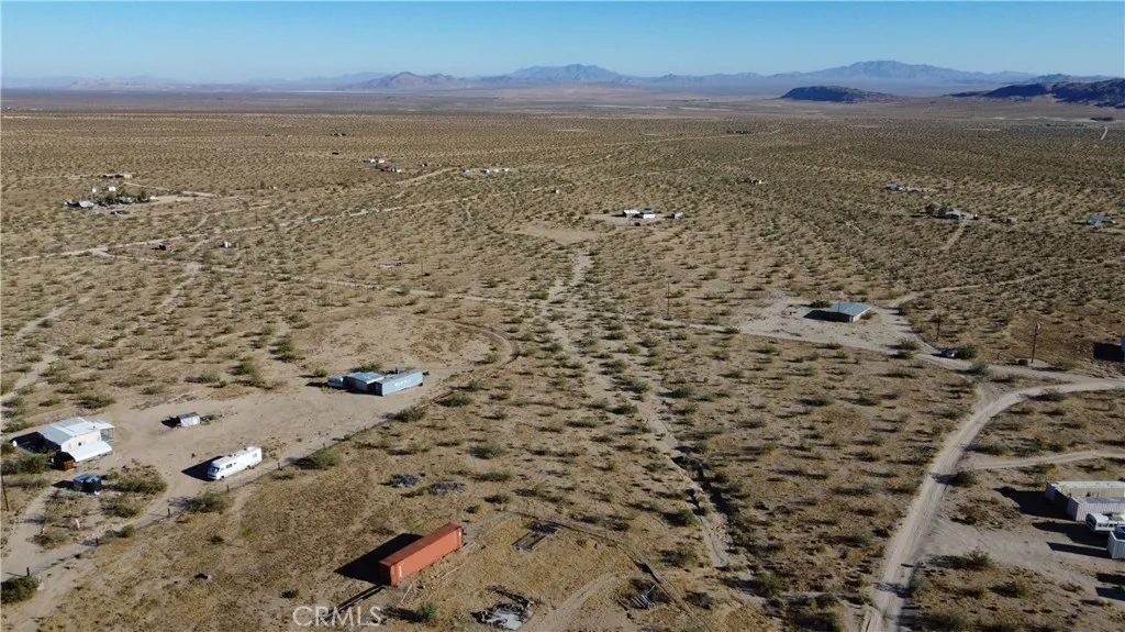 702 Bell Johnson Valley Johnson Valley, CA 92285 - Photo 10 of 12 a view of city and ocean