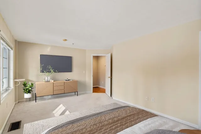 $699,000 | 7 Conant Road, Unit 33, Winchester, MA 01890