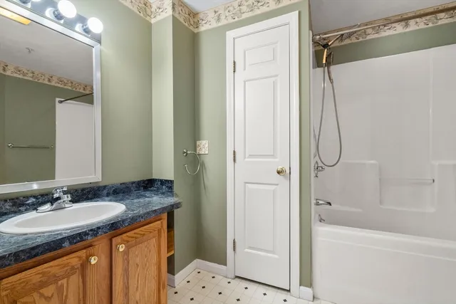 $699,000 | 7 Conant Road, Unit 33, Winchester, MA 01890