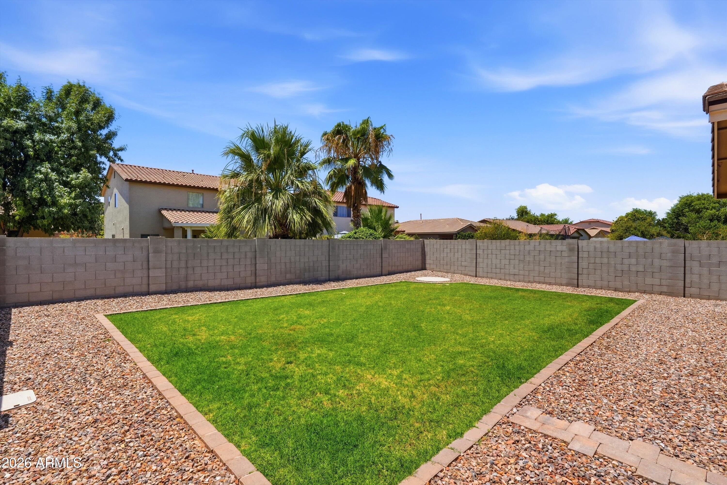 225 West Reeves Avenue Queen Creek, AZ 85140 - Photo 3 of 29 28-DSC06503