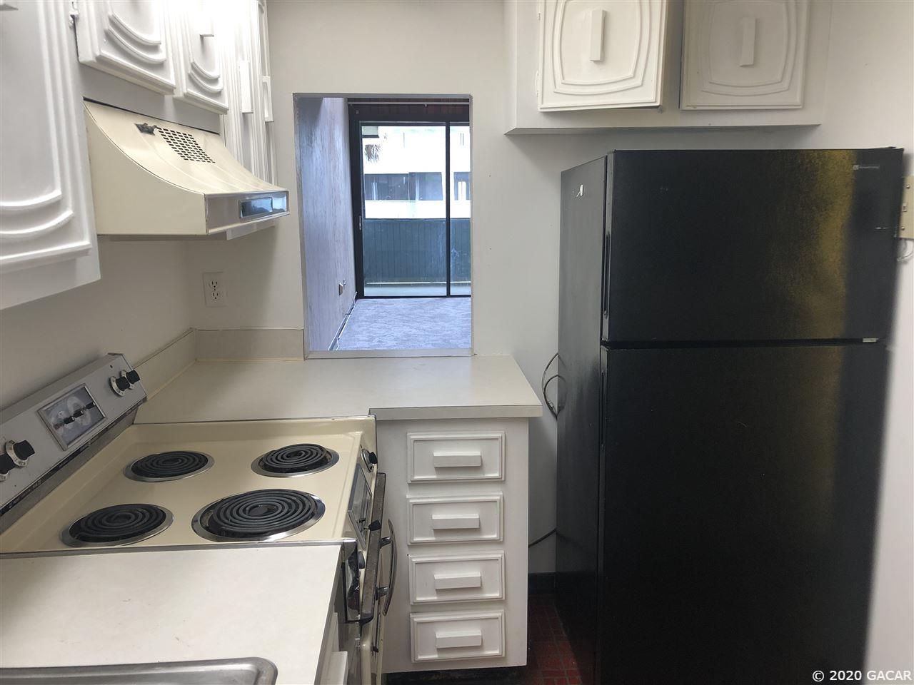 705 Southwest 75th Street, Unit 202 Gainesville, FL 32607 - Photo 5 of 17