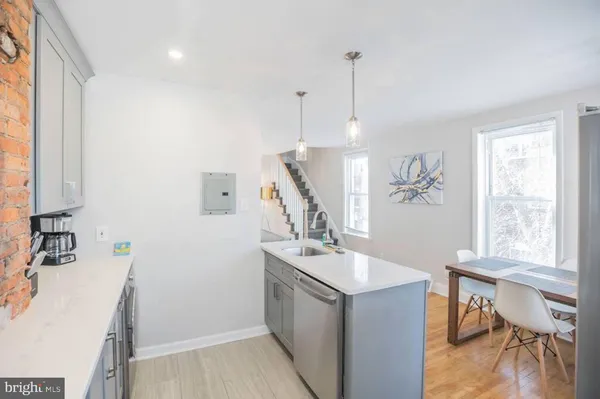 $2,845 | 501 South 26th Street, Unit 2, Philadelphia, PA 19146