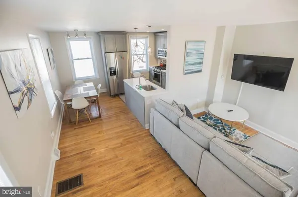 $2,845 | 501 South 26th Street, Unit 2, Philadelphia, PA 19146