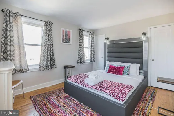 $2,845 | 501 South 26th Street, Unit 2, Philadelphia, PA 19146