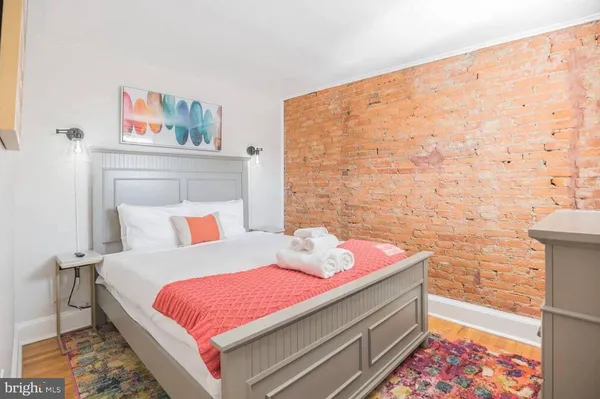 $2,845 | 501 South 26th Street, Unit 2, Philadelphia, PA 19146