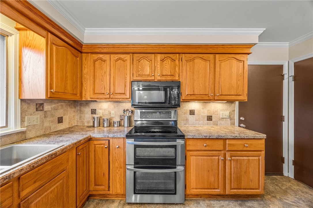 86 Shagbark Way Perinton, NY 14450 - Photo 14 of 50